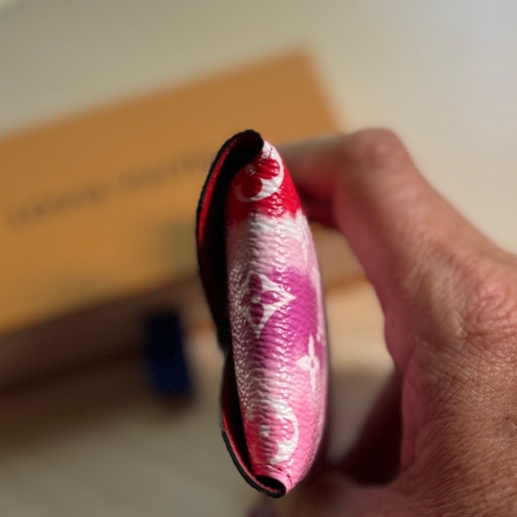 LOUIS VUITTON MONOGRAM ESCALE SMALL KIRIGAMI POCHETTE INSERT 💜🤍❤️ - Picture 4 of 9